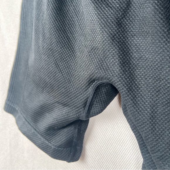 PINK! By Victoria’s Secret Active Ribbed 2.5" Biker Short - Small in Black - Picture 2 of 6